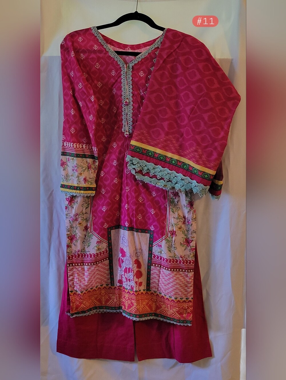 PAKISTANI Kameez Shalwar & Dupatta Set